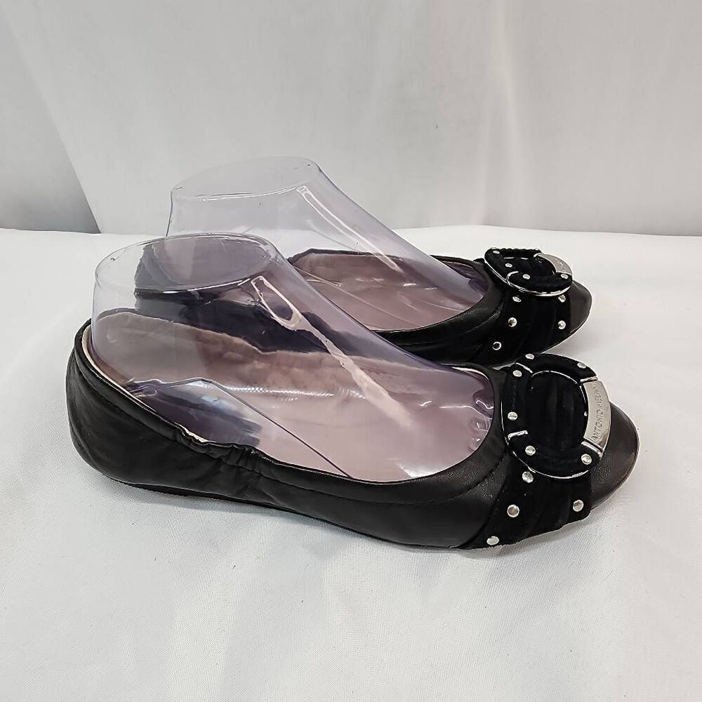 Antonio Melani Size 8 Black Leather Ballet Flats Buckle And Suede Studded Detail - Picture 3 of 9
